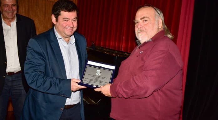 10 χρόνια Μνήμης- Μάριος Τόκας στο Δημοτικό Θέατρο Πεύκης