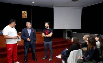 Με επιτυχία διεξήχθη το σεμινάριο Α’ Βοηθειών που φιλοξένησε στο Δημαρχείο ο Δήμος Αμαρουσίου