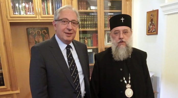 Συνάντηση του Θ. Αμπατζόγλου με τον Σεβασμιώτατο Μητροπολίτη Κηφισιάς, Αμαρουσίου και Ωρωπού κ.κ. Κύριλλο Συνάντηση του Θ. Αμπατζόγλου με τον Σεβασμιώτατο Μητροπολίτη Κηφισιάς, Αμαρουσίου και Ωρωπού κ.κ. Κύριλλο