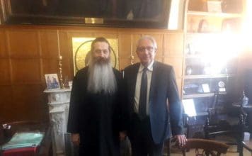 Συνάντηση του υποψήφιου Δημάρχου Αμαρουσίου Θ. Αμπατζόγλου με τον Πρωτοσύγκελο της Ιεράς Αρχιεπισκοπής Αθηνών, Θεοφιλέστατο Επίσκοπο Θεσπιών Συμεών