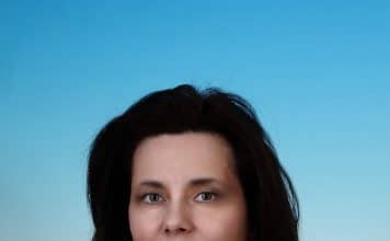 Ζαχαρούλα (Ρούλα) Παπακωνσταντίνου Υποψήφια Δημοτική Σύμβουλος Μαρούσι Νέα Εποχή Θόδωρος Αμπατζόγλου