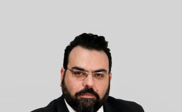 Χρίστος Αναστασόπουλος Όνομα- Έκπληξη με ισχυρό ρεύμα