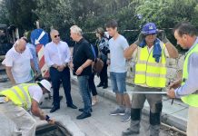 Αυτοψία στα εν εξελίξει αντιπλημμυρικά έργα στην περιοχή του Πολυδρόσου πραγματοποίησε ο Δήμαρχος Αμαρουσίου Γ. Πατούλης