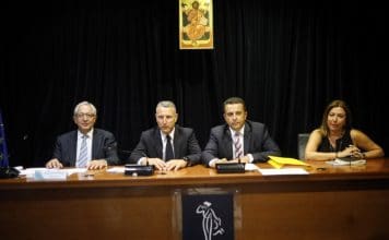 Η ομιλία του νέου Προέδρου του Δημοτικού Συμβουλίου Δημήτρη Σμυρνή, αμέσως μετά την εκλογή του