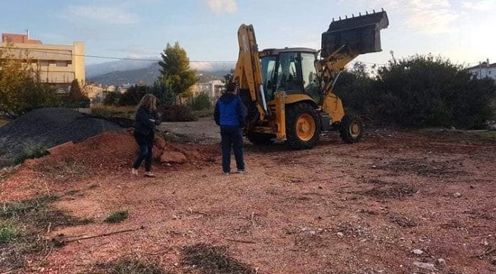 Καθαρισμός στο οικοδομικό τετράγωνο 451