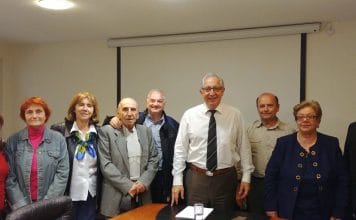 Συνάντηση του Δημάρχου Αμαρουσίου Θεόδωρου Αμπατζόγλου με τον Εκδρομικό και Περιηγητικό Όμιλο Αμαρουσίου