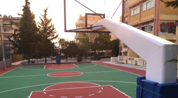 Ολοκληρώθηκε η ανακατασκευή του προαυλίου του 2ου Γυμνασίου Πεύκης