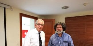 Συνάντηση Δημάρχου Αμαρουσίου Θ. Αμπατζόγλου με τον πρόεδρο της Πανελλήνιας Ένωσης Κεραμιστών & Αγγειοπλαστών Ν. Βαλλάτο