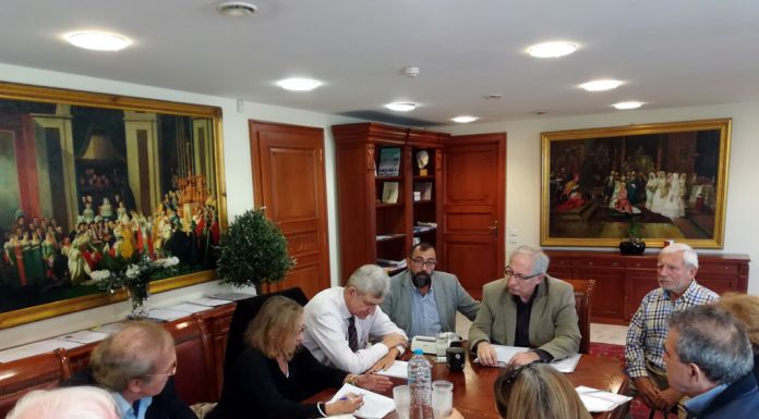 Συνάντηση του Δημάρχου Αμαρουσίου Θεόδωρου Αμπατζόγλου με τον Εξωραϊστικό Σύλλογο Αγίας Φιλοθέης και το Αθλητικό Σωματείο «Οδυσσέας Αμαρουσίου»