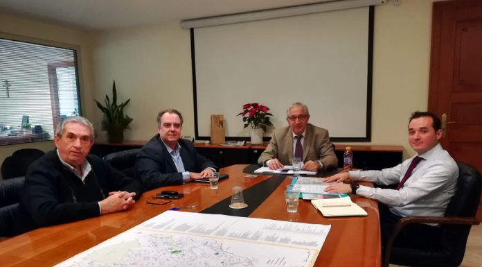 Θ. Αμπατζόγλου: «Η Περιφέρεια Αττικής πρέπει να επισπεύσει τις εργασίες του ρέματος Σαπφούς» Θ. Αμπατζόγλου: «Η Περιφέρεια Αττικής πρέπει να επισπεύσει τις εργασίες του ρέματος Σαπφούς»
