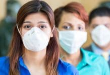 Με μάσκες θα ανοίξουν τα σχολεία- Αντιδράσεις από ομάδες γονέων στο Facebook