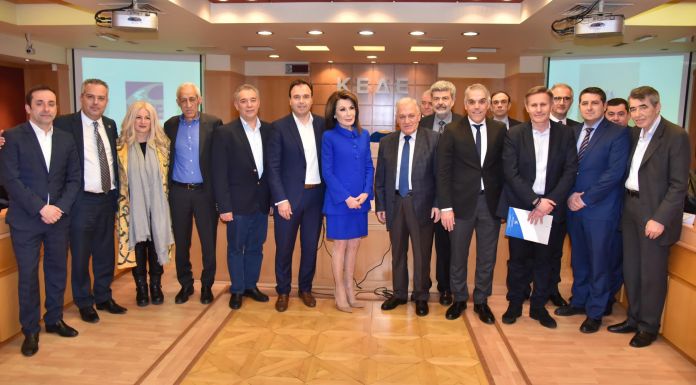 Στην υπογραφή Κειμένου Συναντίληψης και Συνεργασίας ανάμεσα στην ΚΕΔΕ και την Επιτροπή «Ελλάδα 2021» ο Δήμαρχος T. Mαυρίδης
