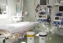 Με αγορά αναπνευστήρων και κρεβατιών ΜΕΘ και ΜΑΦ ύψους 740.000, προμηθεύει νοσοκομεία της Αττικής, η Περιφέρεια Αττικής