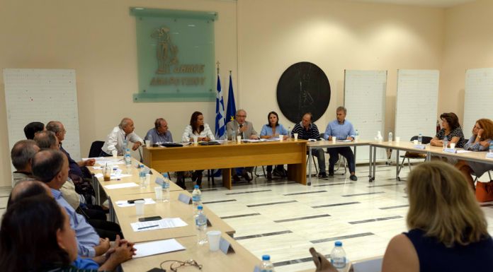 Επιστολή του Δημάρχου Αμαρουσίου Θεόδωρου Αμπατζόγλου και του Προέδρου της Επιτροπής Παιδείας Αμαρουσίου Παναγιώτη Σαγρή προς τους εκπαιδευτικούς της πόλης Επιστολή του Δημάρχου Αμαρουσίου Θεόδωρου Αμπατζόγλου και του Προέδρου της Επιτροπής Παιδείας Αμαρουσίου Παναγιώτη Σαγρή προς τους εκπαιδευτικούς της πόλης