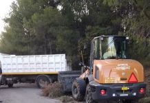Καθαρισμοί και αποψιλώσεις ξερών χόρτων σε κοινόχρηστους χώρους