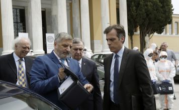 Ξεκινούν τη δράση τους οι Κινητές Ομάδες Επισκέψεων στο Σπίτι (ΚΟΕΣ) της Περιφέρειας Αττικής και του ΙΣΑ