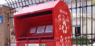 Ανακυκλώστε μεταχειρισμένα ρούχα και υποδήματα, σε 27 «κόκκινα σημεία» στο Δήμο Διονύσου