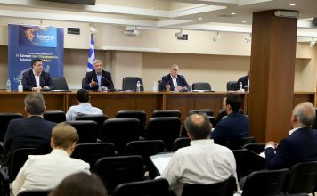 Mε εισήγηση του Γ. Πατούλη, η ΕΝΠΕ θα διανεμει 140.000 μάσκες για ιατρικό και νοσηλευτικό προσωπικό σε όλες τις Περιφέρειες της χώρας