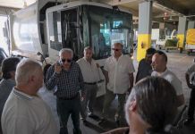 Επίσκεψη του Δημάρχου Αμαρουσίου Θεόδωρου Αμπατζόγλου στο Αμαξοστάσιο του Δήμου