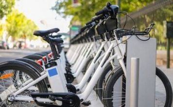 Με ρυθμούς …σπριντ η Ηλεκτροκίνηση: Κ. Χατζηδάκης «Εισάγεται στη χώρα μας ένας νέος τρόπος φιλικής προς το Περιβάλλον μετακίνησης»