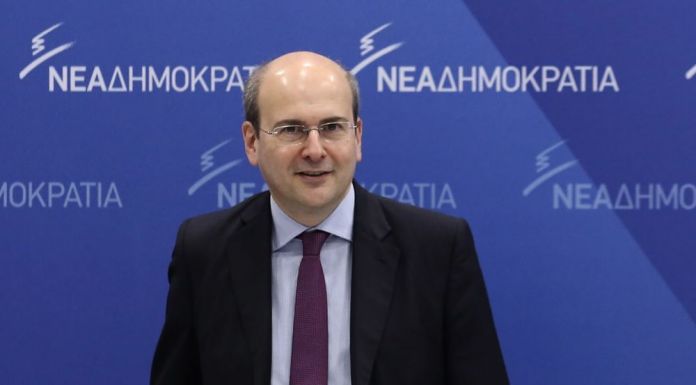 Κωστής Χατζηδάκης: «Τα κέρδη της ΔΕΗ δείχνουν την πρόοδο που έχει γίνει- Η προσπάθεια συνεχίζεται»