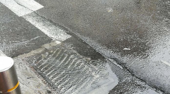 Κατεπείγον έγγραφο του Περιφερειάρχη Γ. Πατούλη προς όλους τους δήμους με αφορμή την επικείμενη κακοκαιρία για τον άμεσο καθαρισμό φρεατίων του οδικού τους δικτύου
