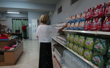 Και η «Βίκος» στο πλευρό του Κοινωνικού Παντοπωλείου Χαλανδρίου