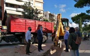 Αυτοψία του Δημάρχου Αμαρουσίου Θεόδωρου Αμπατζόγλου στα αντιπλημμυρικά έργα της περιοχής του Αγίου Θωμά