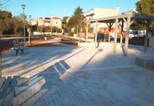 Νέα πλατεία στην περιοχή της Νέας Ερυθραίας