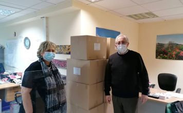 Ο Δήμος Αμαρουσίου ενισχύει όλους τους μαθητές των Νηπιαγωγείων και των Δημοτικών με 8.500 υφασμάτινες μάσκες