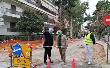 Παρευρέθηκε ο Δήμαρχος Θ. Αμπατζόγλου στην ασφαλτόστρωση επί της οδού Παναγή Τσαλδάρη