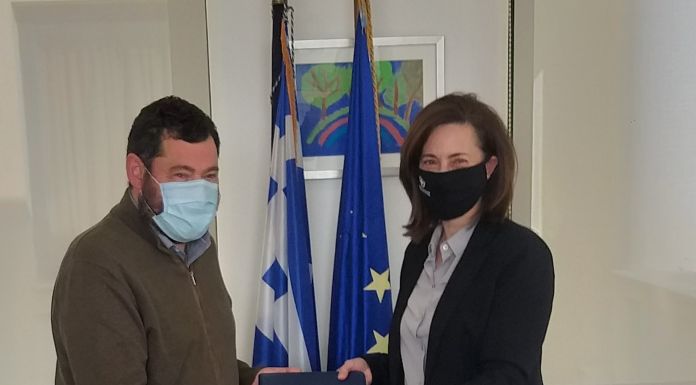 Τη Λουκία Κεφαλογιάννη υποδέχθηκε ο Δήμαρχος Λυκόβρυσης-Πεύκης Τ. Μαυρίδης