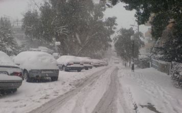 Τα συνεργεία του Δήμου συνεχίζουν να επιχειρούν μέχρι να λυθούν όλα τα προβλήματα στην πόλη