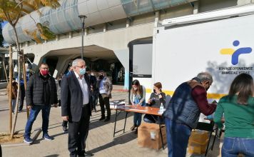 Μόλις 4 θετικά σε 688 δωρεάν τεστ ταχείας ανίχνευσης covid-19 από τον ΕΟΔΥ και τον Δήμο Αμαρουσίου στην Πλ. Ευτέρπης