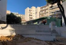 Συνεχίζονται οι εργασίες στον προαύλιο χώρο των παραρτημάτων νηπιαγωγείων στην Πεύκη