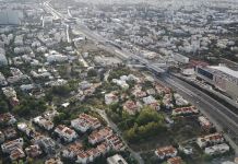 Η ΚΑΛΥΨΗ ΤΗΣ ΑΤΤΙΚΗΣ ΟΔΟΥ (Ένα έργο που οφείλεται στο Μαρούσι), άρθρο από τον Κωνσταντίνο Σολδάτο