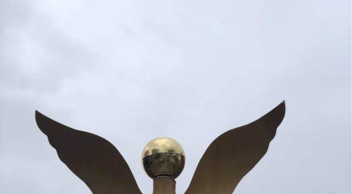 Ο «Άγγελος της Ελπίδας» κοσμεί από σήμερα τον Περισσό