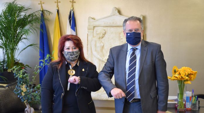 Συνάντηση της Δημάρχου Νέας Ιωνίας με τον Βουλευτή Γεώργιο Κουμουτσάκο