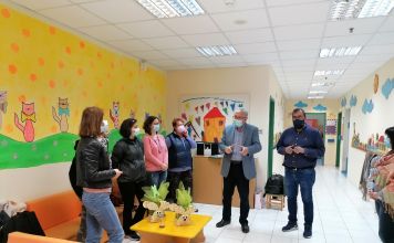 Επιθεώρηση του Δημάρχου Αμαρουσίου Θεόδωρου Αμπατζόγλου στους παιδικούς και βρεφονηπιακούς σταθμούς Πολυδρόσου, Σωρού και Κοκκινιάς