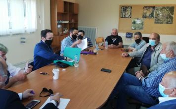 Διευρυμένη σύσκεψη εργασίας για θέματα παιδείας, σχολικών υποδομών και αθλητικών/κοινόχρηστων χώρων του Δήμου Διονύσου