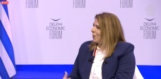 Μ. Συρεγγέλα: Άρρηκτα συνδεδεμένη η δημογραφική πολιτική με απασχόληση και ισότητα των φύλων