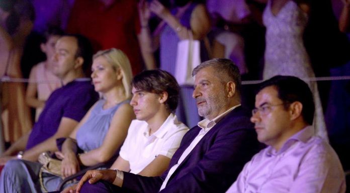 Από την Ύδρα η συμβολική κήρυξη της έναρξης του πολιτιστικού προγράμματος της Περιφέρειας Αττικής για το καλοκαίρι