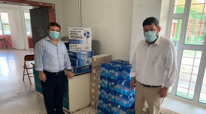 Στα εξεταστικά κέντρα των Πανελλαδικών ο Δήμαρχος Τ. Μαυρίδης Στα εξεταστικά κέντρα των Πανελλαδικών ο Δήμαρχος Τ. Μαυρίδης