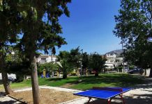 Τοποθετήθηκαν τα πρώτα υπαίθρια τραπέζια πινγκ πονγκ στο Δήμο Πεντέλης