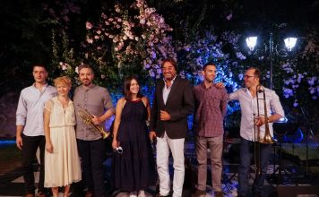 Η ατμοσφαιρική μουσική συναυλία των «Jeepers Creepers» στον κήπο της Βορέειου Βιβλιοθήκης Αμαρουσίου