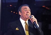 «Έφυγε» από τη ζωή ο μεγάλος Έλληνας τραγουδιστής Τόλης Βοσκόπουλος