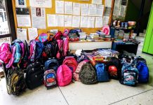 Με σχολικά είδη γέμισε το Δημαρχείο Κηφισιάς