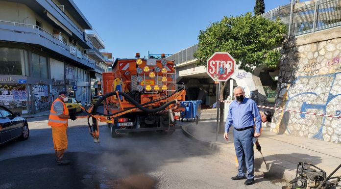 Αυτοψίες του Δημάρχου Αμαρουσίου Θεόδωρου Αμπατζόγλου σε εργασίες επισκευής οδοστρώματος σε πολλά σημεία της πόλης