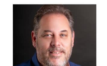 Δήμος Μπροστά: “Σκανδαλώδης ανεπάρκεια της δημοτικής αρχής στην αποκομιδή σκουπιδιών”