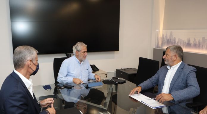 Στο επίκεντρο ο συντονισμός δράσεων Πολιτείας και Περιφέρειας με στόχο την αποτελεσματικότερη αντιπλημμυρική θωράκιση της Αττικής